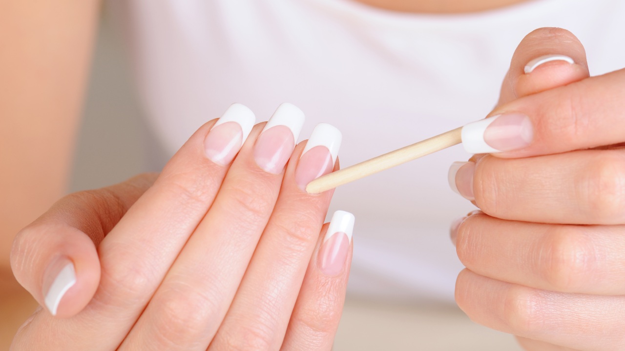 como quitar gelish en casa truco