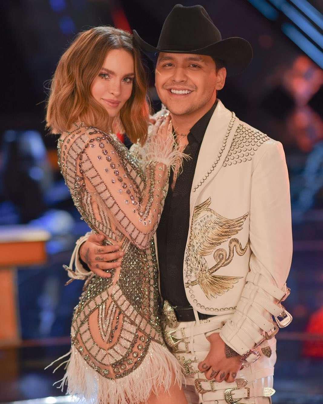 romántica pedida de mano de Christian Nodal a Belinda