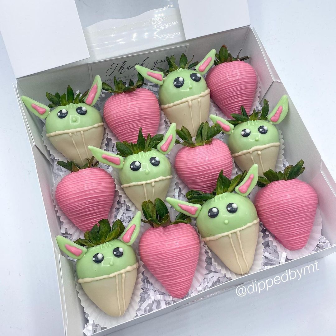 potres de baby yoda para 4 de mayo fresas cubiertas
