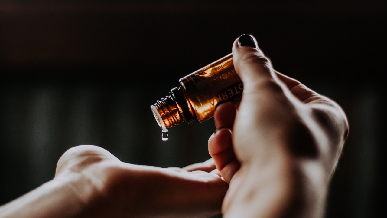 como equilibrar los chakras sacro