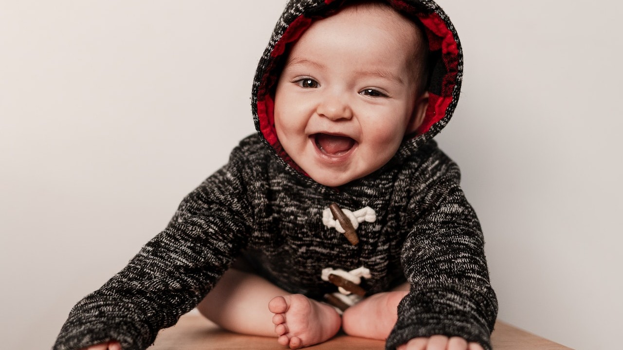 por que bebe babea mucho