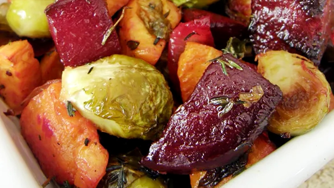 ensalada de verduraz rostizada con cacahuate receta cómo se hace