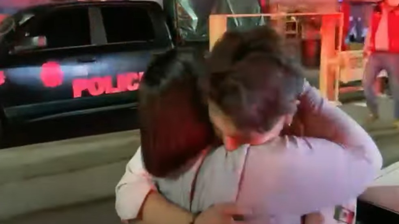 reencuentro madre e hijo tras accidente en la línea 12