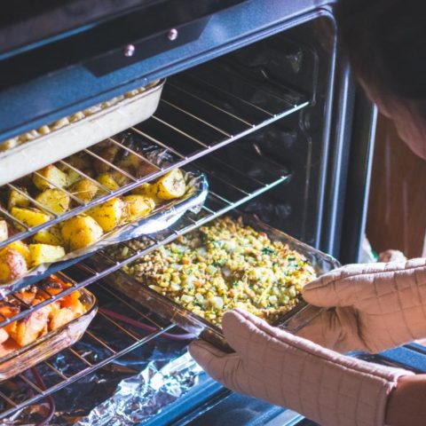 Cómo limpiar a profundidad un horno sin productos químicos
