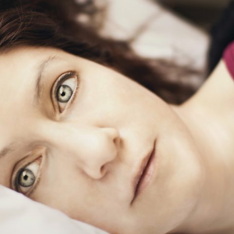 por que se me sube el muerto