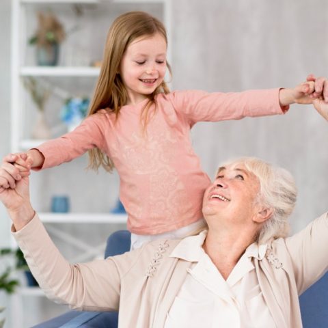 sabiduria de la abuela ayudara al desarrollo de tus pequeños