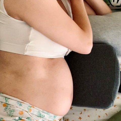 almohadas para embarazadas para que sirven