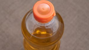 como reciclar aceite de cocina quemado usado