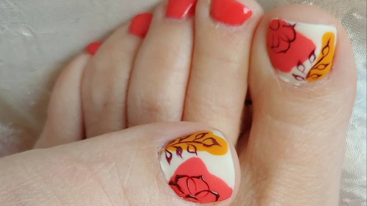 ideas para decorar las uñas de los pies