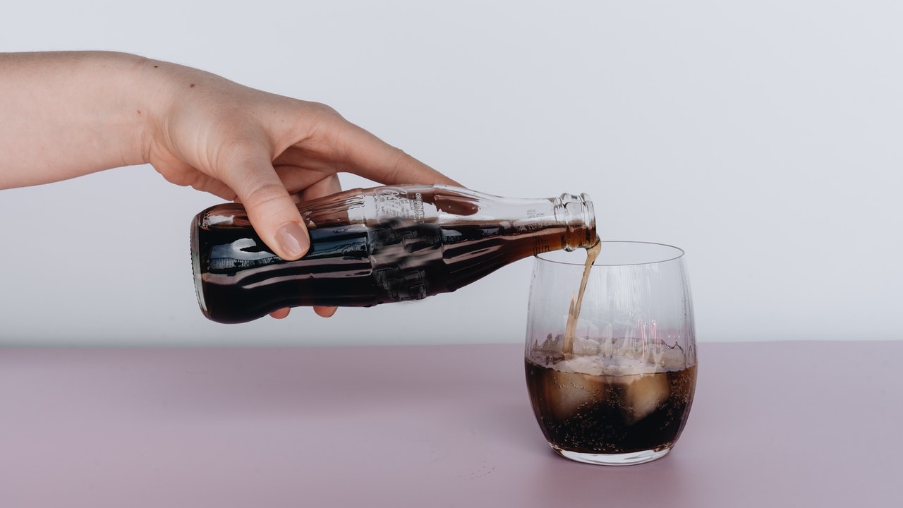 refresco de cola elimina el óxido cómo funciona