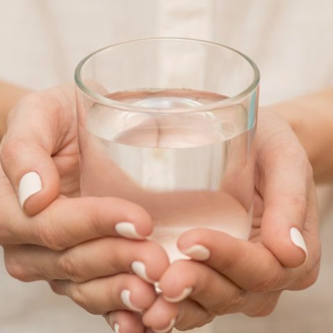 ritual para encontrar cosas perdidas con un vaso