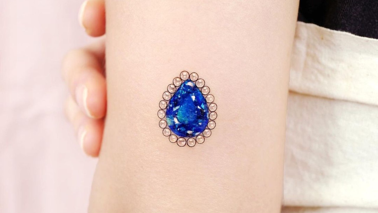 tatuajes para atraer la buena suerte zafiro