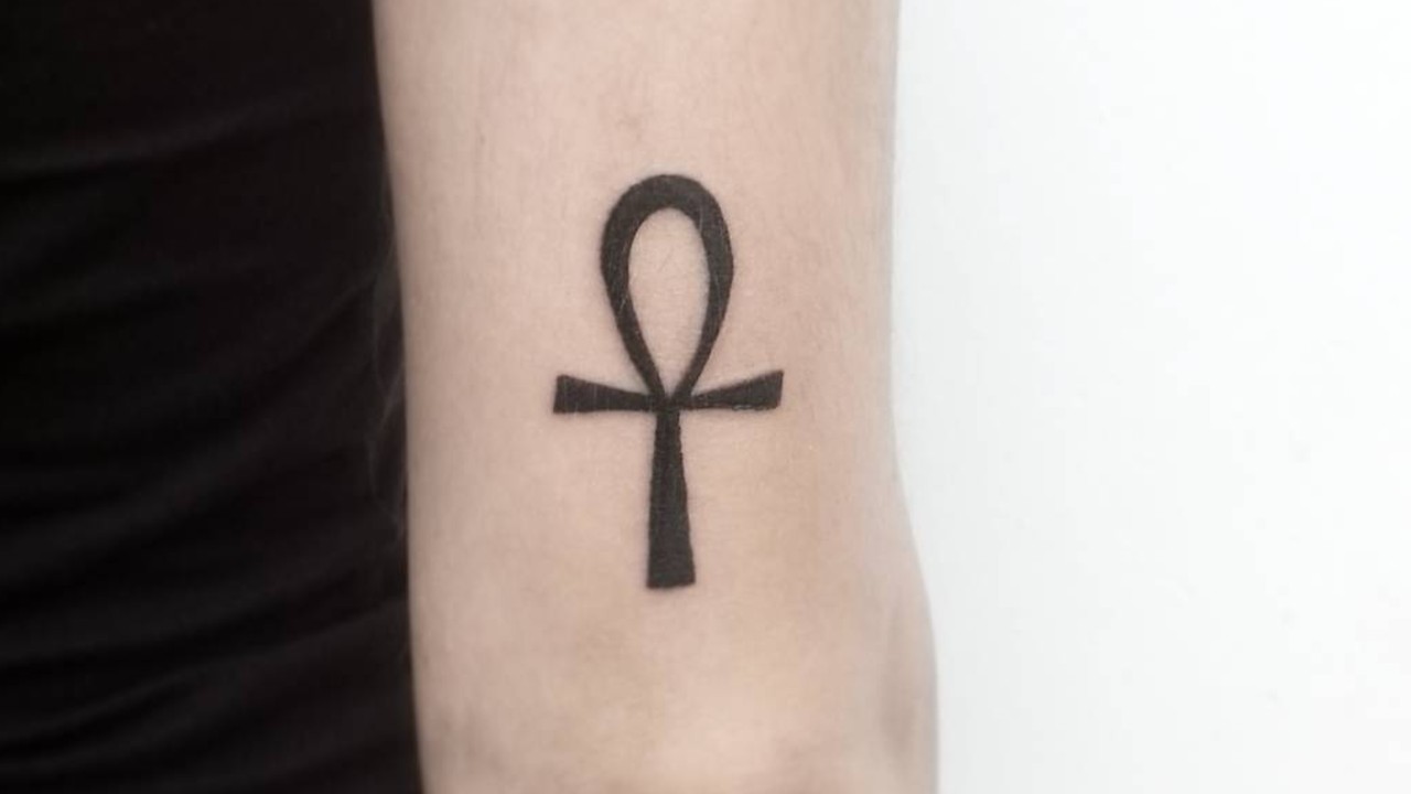 tatuajes para atraer la buena suerte egipcio