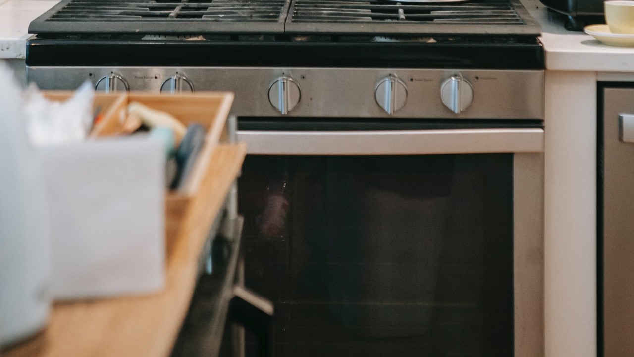 truco para limpiar vidrio espejado del horno