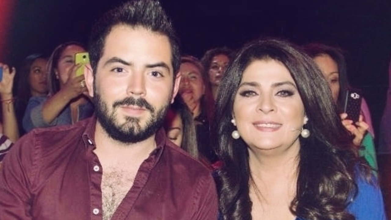 Victoria ruffo enseña como no guardar rencor al padre