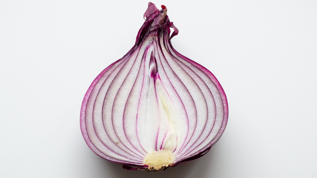 Cómo las cebollas nos hacen llorar 