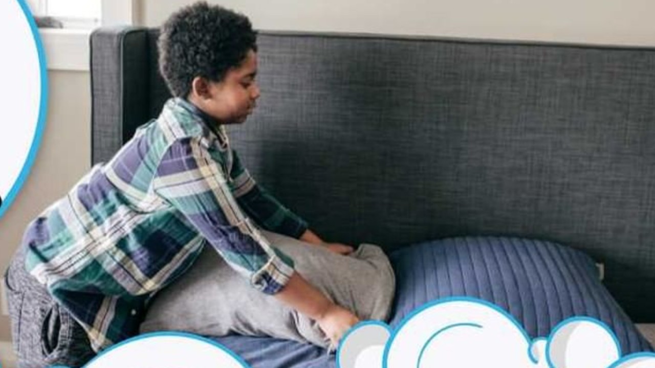 NUNCA debes tender tu cama mientras aun esta caliente