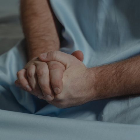 oración para pedir por la salud de un enfermo solo necesitas una vela verde