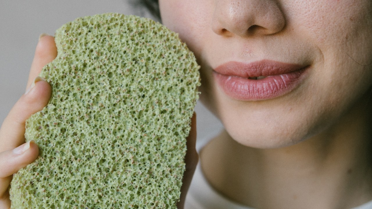 Cada cuánto cambiar la esponja de baño