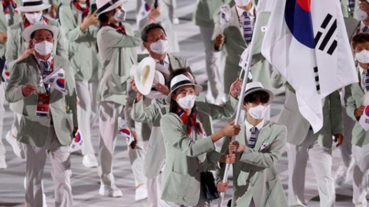 Conoce los nombres de los diseñadores de trajes Tokyo 2021