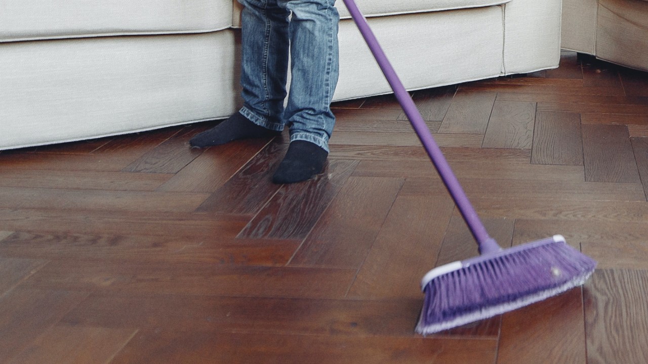 Limpiar tu piso laminado con vinagre