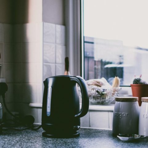 Como-limpiar-tu-cafetera-con-vinagre
