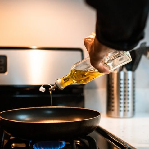 como reutilizar aceite de cocina