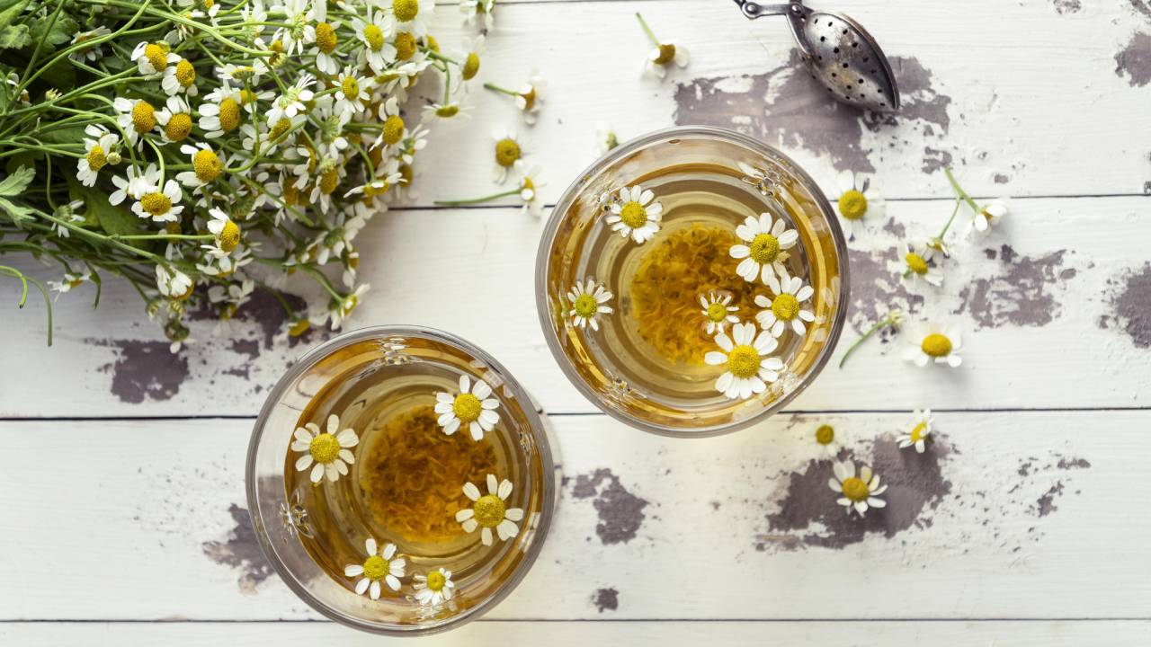 Manzanilla para desintoxicar el hígado en verdad funciona