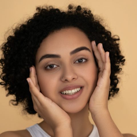 masaje matutino para desinflamar cara