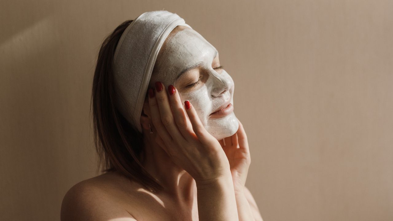 Mascarilla de aguacate, arándano y uvas