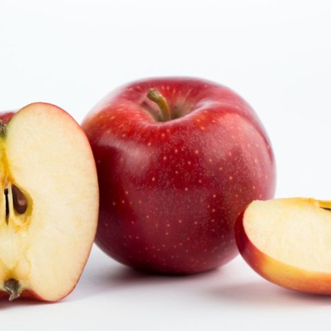 qué pasa si comes semillas de manzana son toxicas