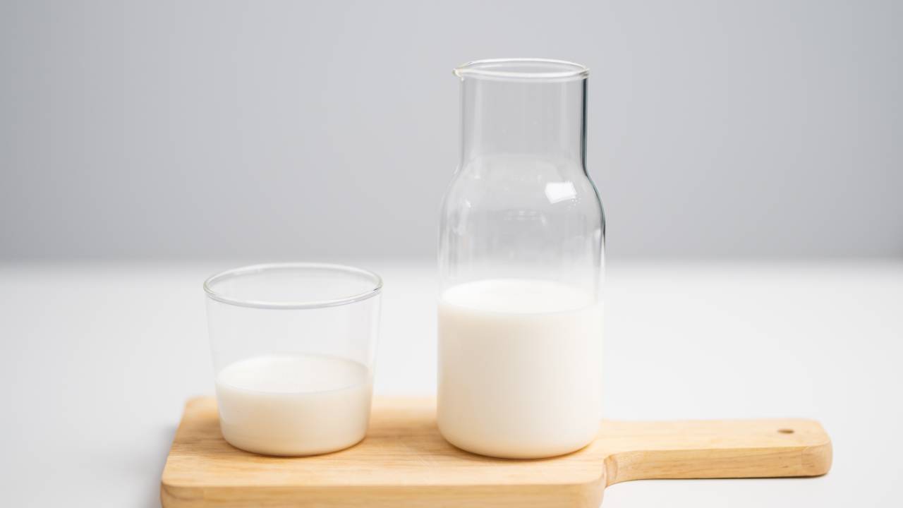 Leche para quitar tinta