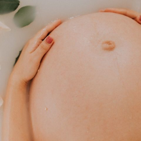 qué-aprende-tu-bebé-en-el-vientre