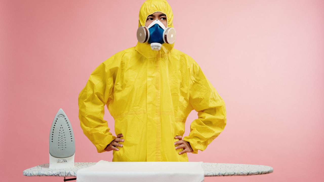 Trucos caseros para limpiar la plancha