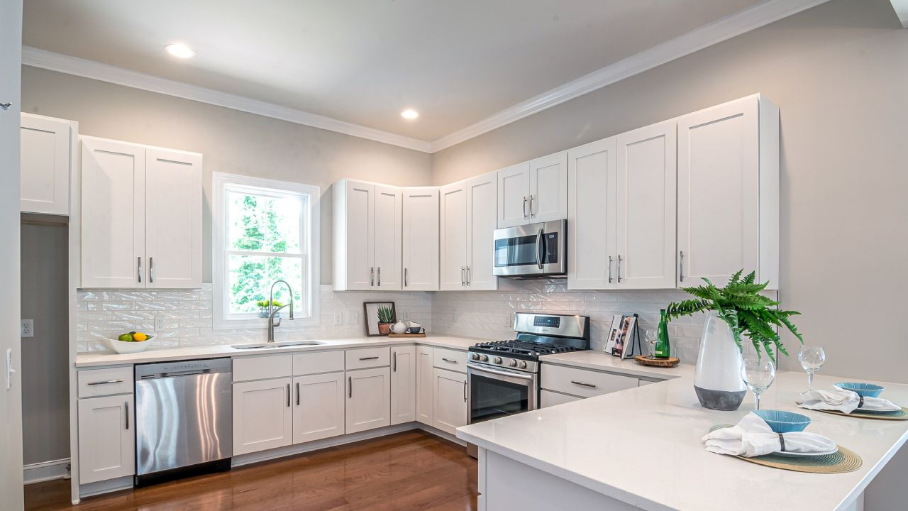 Limpia con vinagre y agua caliente para desengrasar