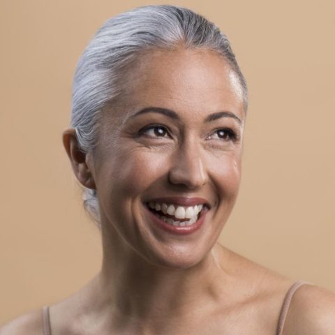 Mascarilla natural para matizar canas curcuma