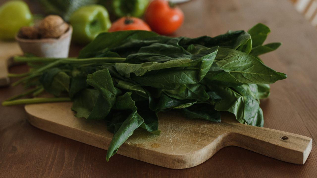 Comer espinacas diario