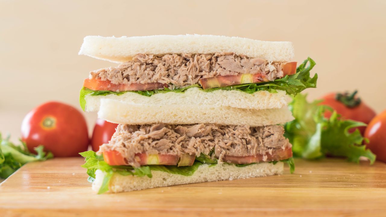 Las desventajas de comer atún todos los días 