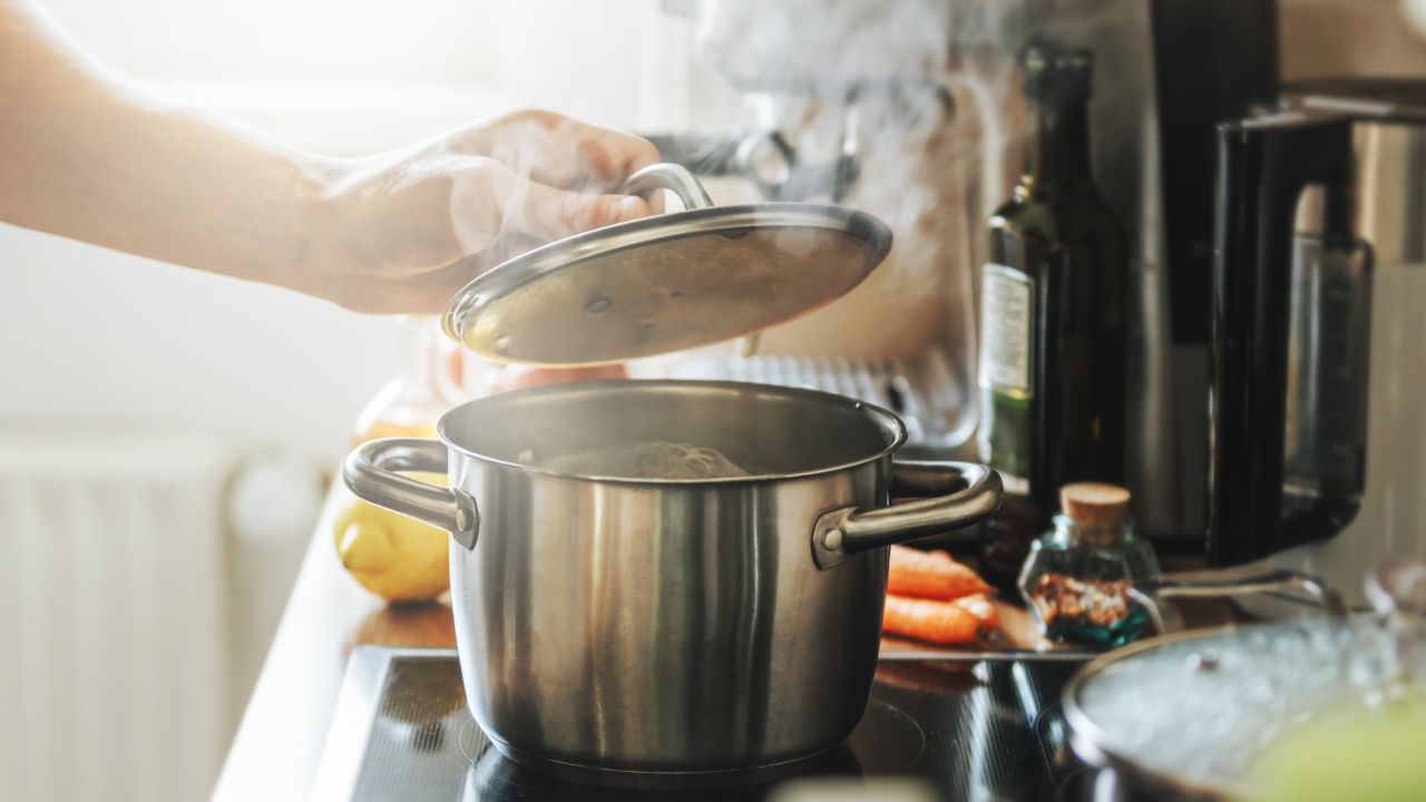 Vinagre para limpiar tus sartenes y ollas