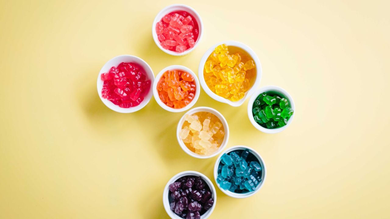 como-hacer-Gomitas-de-colageno-caseras