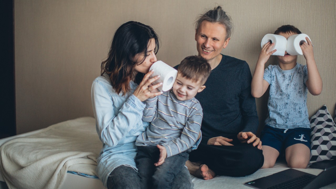 cuando deben dormir niños solos