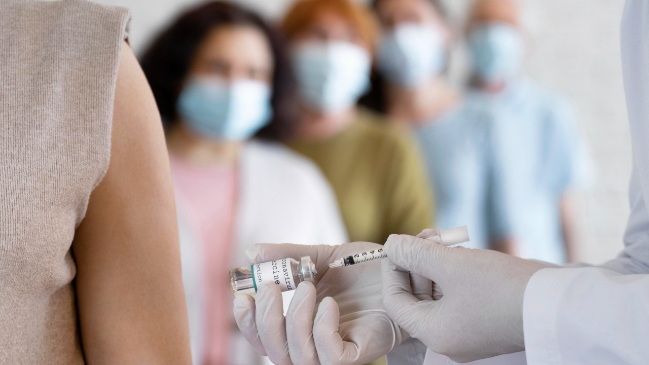 vacunarse contra covid-19