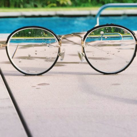 Limpiador-de-lentes-con-productos-que-tienes-en-casa