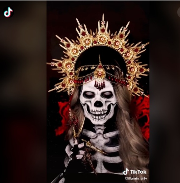 maquillaje muerte tutorial video tik tok