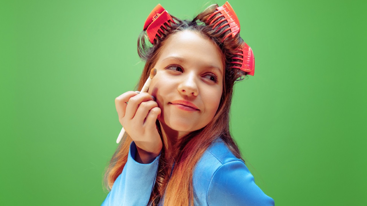 peligros de vestir a las ninas como si fueran adolescentes