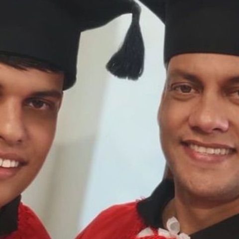 estudio derecho con su hijo autista