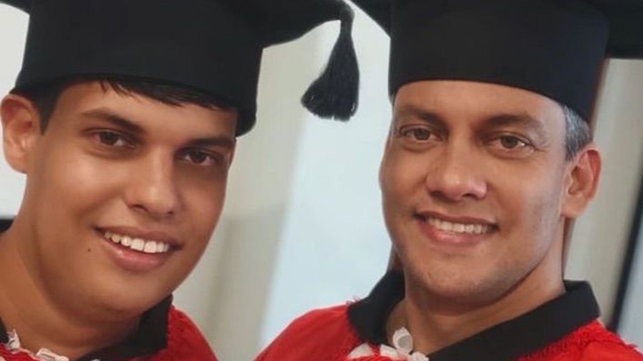 estudio derecho con su hijo autista