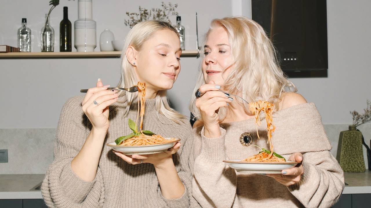 comida solo sabe bien cuando cocina mamá