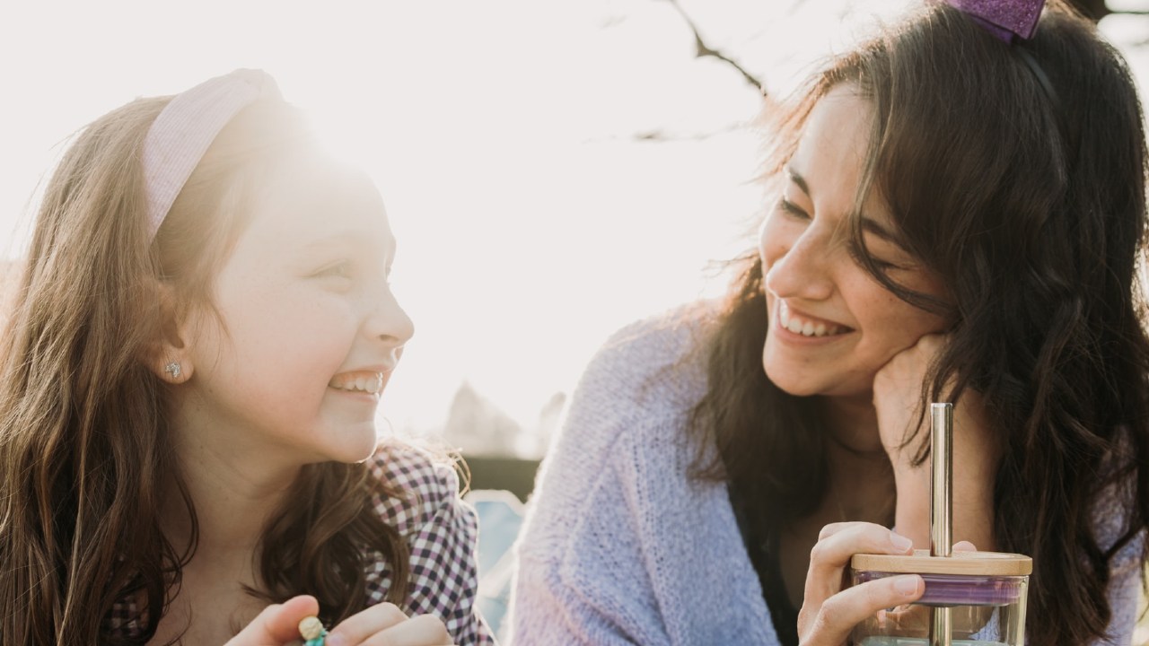 Pasos para que tu hija sea una mujer poderosa