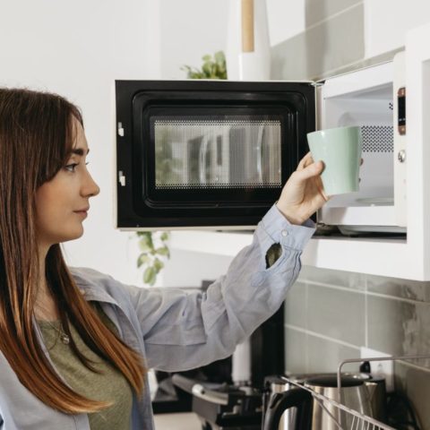 Cómo reparar tu microondas tú mismo